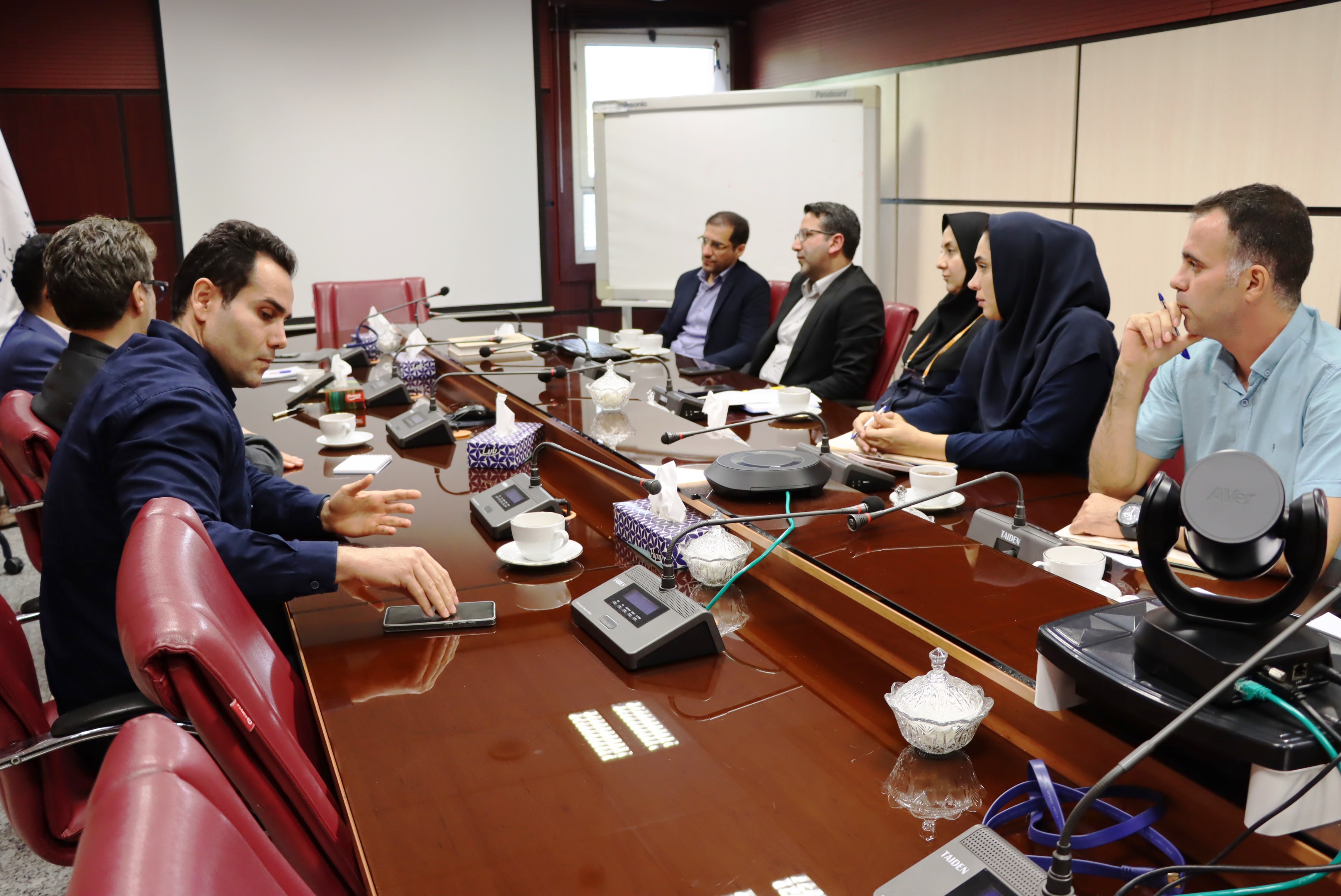 گزارش خبری: گام‌های بلند دانشگاه علوم پزشکی ایران برای تقویت شاخه غنا و توسعه گردشگری سلامت